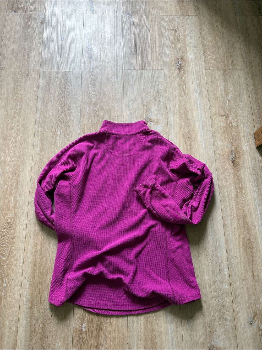 Arcteryx women’s halfzip - Picture 5 of 5